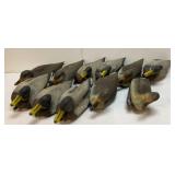 (11) Carry Lite Sports Plast Duck Decoys
