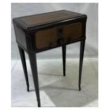 Antique Cadillac Floor Model Tube Type Radio