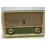 Mid-Century Grundig Model 85/USA  Bakelite Radio