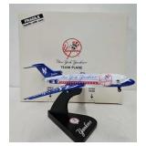 Danbury Mint Boeing 727 New York Yankees Plane