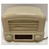 1934 Belmont "Airline" Tube Type Bakelite Radio