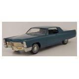 1968 Cadillac DeVille 1:24 Auto Dealer Promo Model