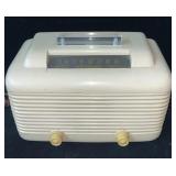 Crosley Model 58TW Bakelite Tube Type Radio