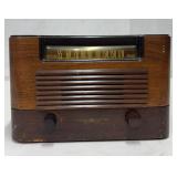 1941 Art Deco GE Model JX-505 Wood Tube Type Radio