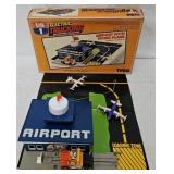 Tyco US Trucking Airport w/OB & HO Rig Slot Car