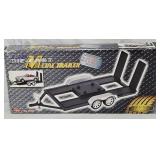 Motor Max 1:18 Die Cast Automobile Trailer (MIB)