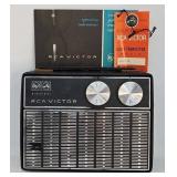 1965 RCA Victor 8 Transistor Radio
