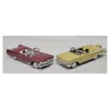 (2) 1:18 Road Signature Die Cast Cars