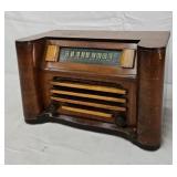 Sears Silvertone Model 6052 Wooden Tube Type Radio