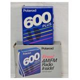 c1989 Polaroid Plus Prom AM/FM Transistor Radio