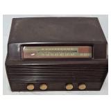 Philco 49-906 Bakelite Tube Type Radio