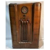 Philco Model 37-650 Tube Type Floor Model Radio