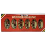 Britains #7235 Highlanders Die Cast Toy Soldiers