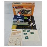 1981 US 1 Trucking  Airport HO Slot Car Accessory