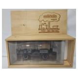 Train -1999 Marklin Museum 1 Gauge Wine Barrel Car