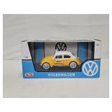 Motor Max 1:24 VW Bug Taxi (MIB)