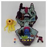 1993 Mighty Max Outwits Cyclops Playset