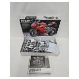 Tamiya Ducati 1199 Panigale 1:12 Model Kit