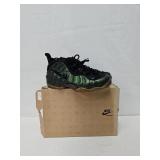 Nike Air Max Tempo Basketball Sneakers (Size 9)