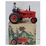 1995 Ertl 50th Anniv. Farmall H Tractor w/Driver