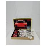 Fujimi 1:16 Ferrari F40 Model Kit