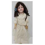 Early 1900ï¿½s Armand Marseille 28ï¿½ Bisque Doll 390