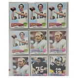 (72) 1975 Topps Football Cards