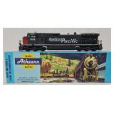 Athearn #8102 HO Gauge Southern Pacific Locomotive