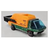 1970 Hot Wheels Redline Heavyweight Scooper