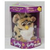 1999 Tiger Electronics #70-800 Furby w/Orig Box