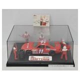 RacingChampions 1:43 DieCast 'Bill Elliot' Diorama