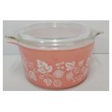Pyrex #472 Pink Gooseberry 1.5 Pint Bowl w/Lid