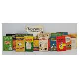 (22) Charlie Brown, Snoopy & Peanuts Books