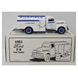 1st Gear 1:34 Die Cast Richfield Fuel Tanker Bank