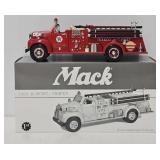 1st Gear 1:34 Die Cast Mack 1960 B-Model Pumper