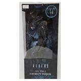 2016 Neca  22' Aliens Xenomorph Warrior Alien