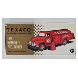 1st Gear 1:34 Die Cast Texaco Diamond-T Tanker