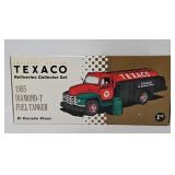 1st Gear 1:34 Die Cast Texaco Diamond-T Tanker
