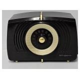 RCA Victor Model x-551 Bakelite Tube Type Radio