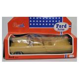 Rare Portuguese 1955 Ford Fairlane Plastic Model