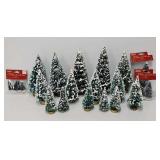 Train -(22) Model Train Platform Fir Trees w/ Snow