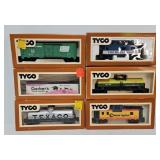 Train - (6) Tyco HO Freight Cars w/OB
