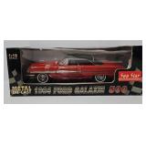 Sun Star 1:18 Die Cast 1964 Ford Galaxie 500 w/OB