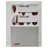 Tonkin Diecast Consolidated Tractor & Dbl Trailer