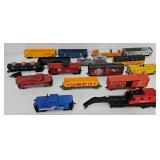 Train - (16) Asst HO Freight Cars