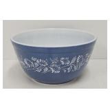 Pyrex Colonial Mist #402 1.5 QT Mixing Bowl