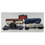 (4) Lionel O-Gauge Freight Cars & PRR Caboose