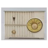1959 Philco Model H834-124 Tube Type Radio