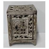 1886 Cast Iron Safe Still Bank (no key)