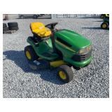 John Deere 125 42" Hydrostatic Riding Mower